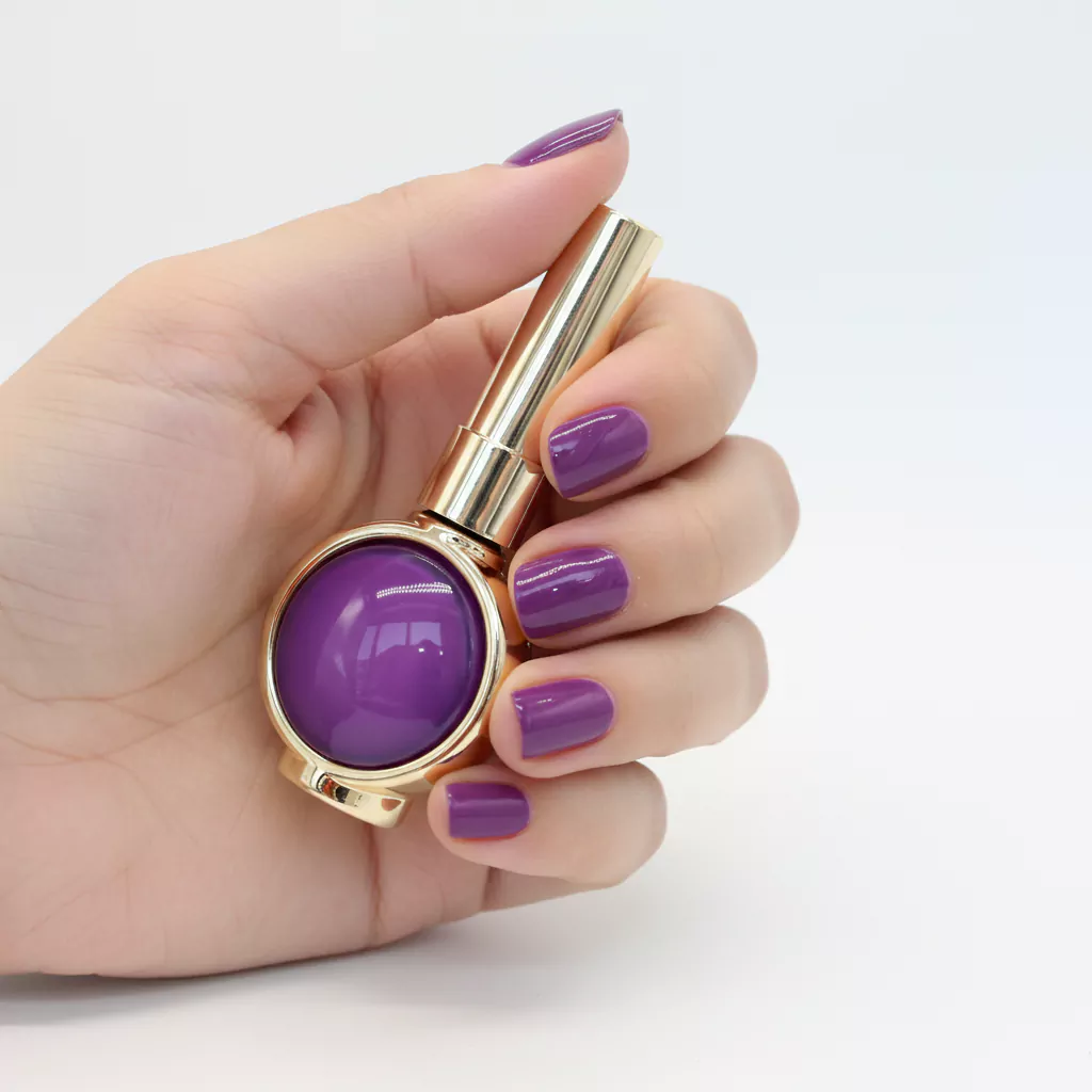 CHROMÉCLAIR SR-26 deep violet HEMA TPO free gel polish 17ML bottle